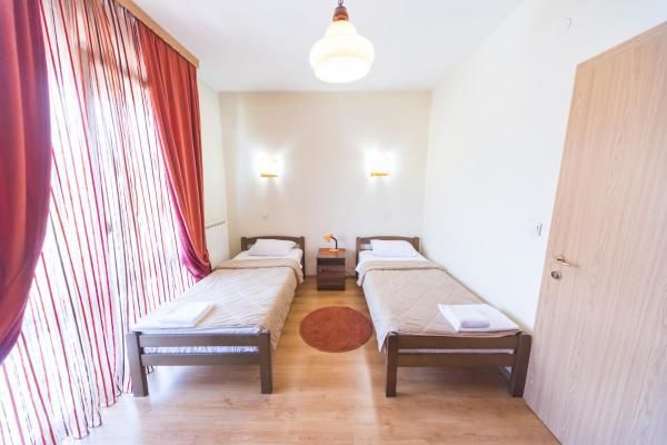 Отель Hotel Piramida Подгорица