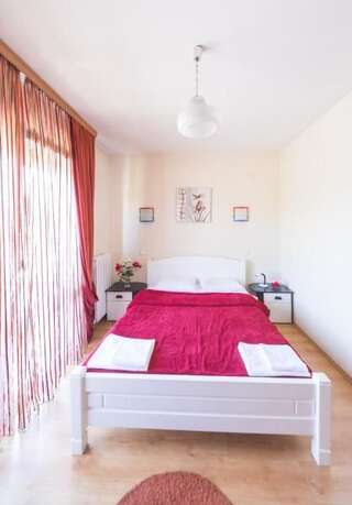 Отель Hotel Piramida Подгорица Двухместный номер с 1 кроватью-1